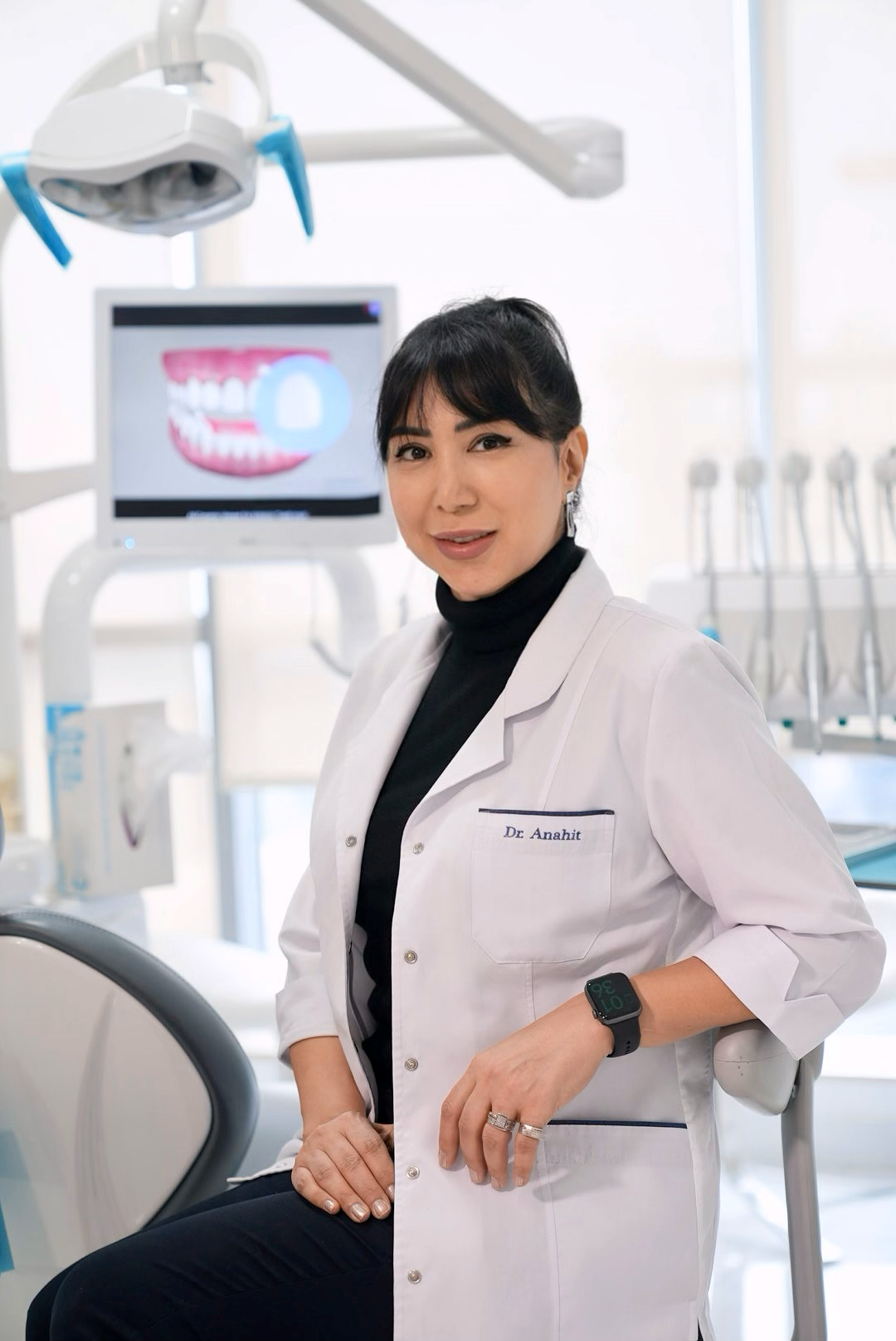 Dr. Anahit Mkhitaryan, cosmetic dentist in Dubai
